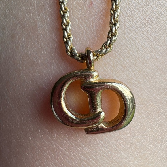 Christian Dior Necklace - Picture 2 of 4